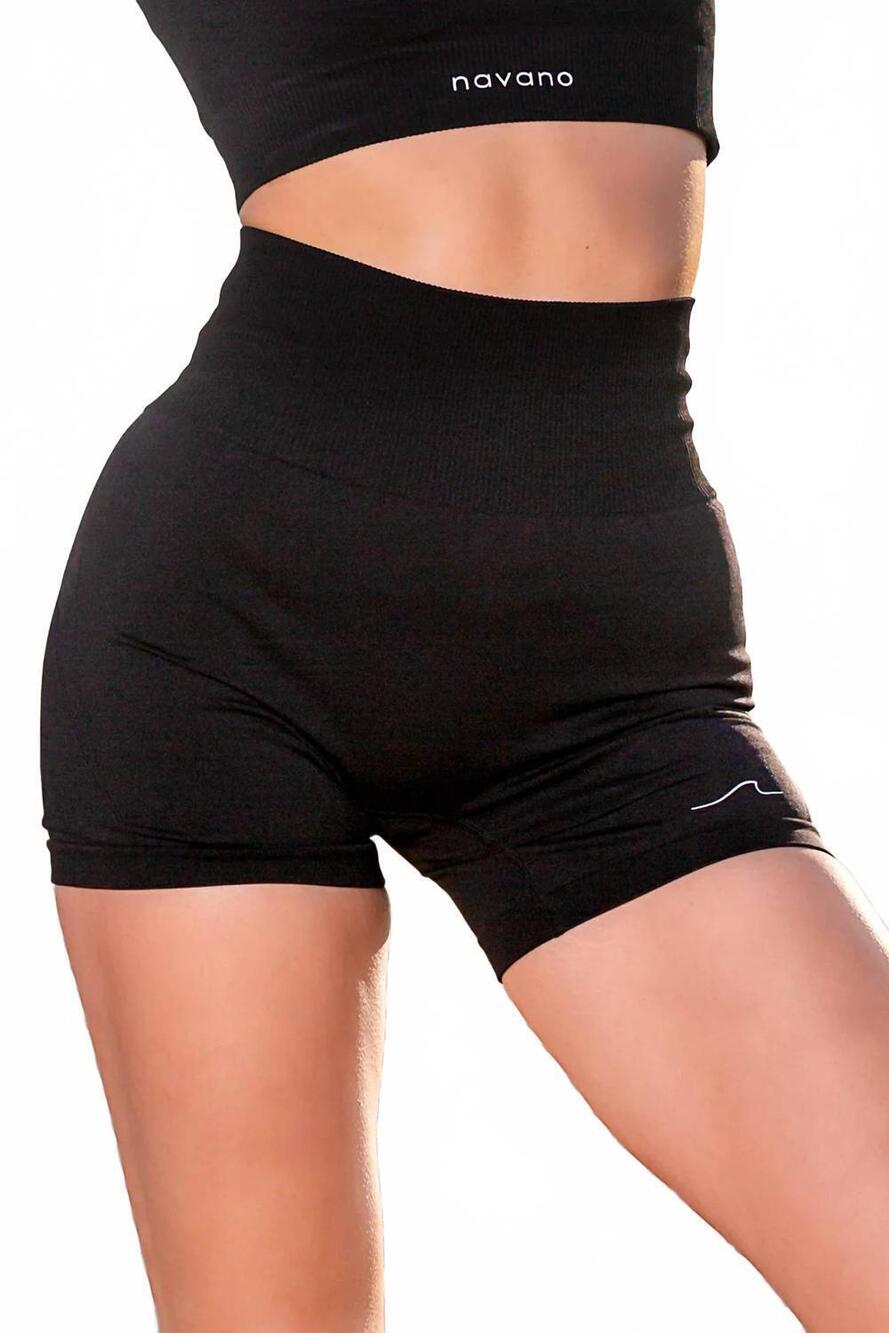 NEW NAVANO seamless high waisted shorts in black